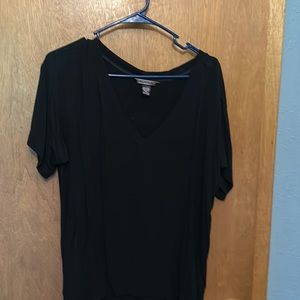 Victoria’s Secret black v neck tshirt
